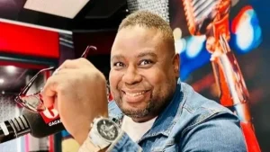 Felix Hlophe Biography, Wikipedia, Age, Career, Early Life, Education, Wife, Son, Net Worth, Personal Life, Awards, Instagram