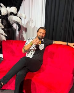 Tim Tracker Biography, Wikipedia, Early Life, Career, Net Worth, Wife, Kids, Relationship, Fact, Height, Weight, Nationality, Profession, YouTube, Instagram
