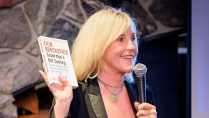 Erin Brockovich Biography
