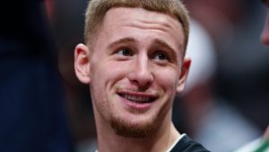 Donte Divincenzo Biography