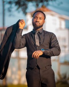 De General Biography