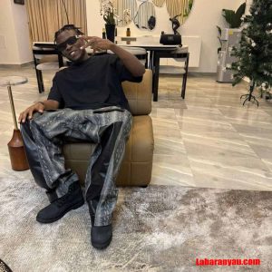 Mr 442 Biography