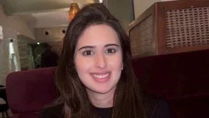 Saaniya Chandok Biography, Wiki, Age, Early Life, Education, Engaged to Arjun Tendulkar, Family, Husband, Net Worth, Legacy, Instagram