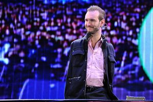 Nick Vujicic Biography, Wiki, Age, Education, Career, Books, Net Worth, Family, Achievements, Awards, Facts, Latest Update, Instagram