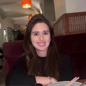 Saaniya Chandok Biography, Wiki, Age, Early Life, Education, Engaged to Arjun Tendulkar, Family, Husband, Net Worth, Legacy, Instagram