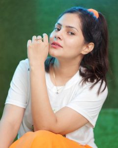 Pragati Tiwari Biography, Wiki, Age, Height, Birth, Career, Physical Status, Family, Singer, Boyfriend, Net Worth, Hobbies, Facts, Instagram