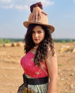 Pragati Tiwari Biography, Wiki, Age, Height, Birth, Career, Physical Status, Family, Singer, Boyfriend, Net Worth, Hobbies, Facts, Instagram