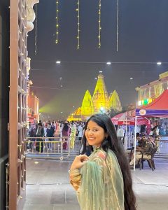Priya Saroj Biography, Wiki, Age, Early Life, Education, Political Career, Engagement with Cricketer, Husband, Family, Net Worth, Facts, Instagram