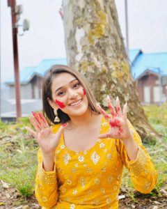 RJ Mahvash Biography, Wikipedia, Height, Age, Early Life, Education, Career, Family, Religion, Husband, Real Name, Net Worth, Latest News, Videos, Photos, Blogs, Instagram