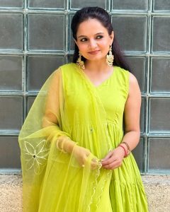 Giaa Manek Biography, Actress, Wiki, Age, Career, Husband, Boyfriend, Family, Net Worth, Facts, Instagram Photos and Videos