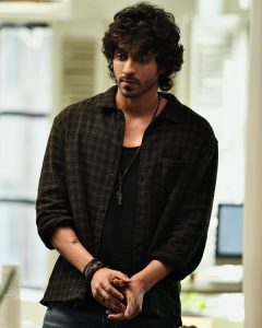 Ahaan Panday Biography, Wiki, Height, Age, Birthday, Education, Career, Girlfriend, Family, Photos, Videos, Latest News, Net Worth, Facts, Instagram