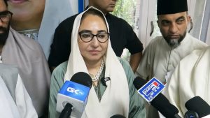 Dr Darakhshan Andrabi Biography, Wiki, Age, Early Life, Education, Husband, Children, Career, Achievements, Awards, Philanthropy, Controversies, Net Worth, Legacy