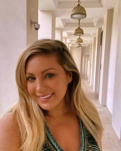 Ashley Downs Biography, Wikipedia, Height, Weight, Age, Ethnicity, Boyfriend, Family, Career, OnlyFans, Net Worth, Salary, Awards, Instagram Photos and Videos