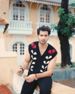 Abhishek Kumar Bigg Boss 17 Biography, Wikipedia, Age, Height, Weight, Wife, Family, Acting Career, Net Worth, Awards, Instagram Photos and Videos