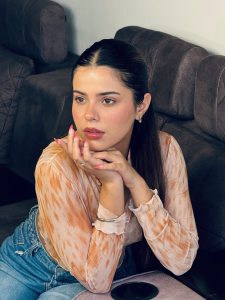 Geet Goraya Biography, Wikipedia, Age, Family, Career, Net Worth, Cars, Boyfriend, Unknown Facts, Instagram Photos and Videos