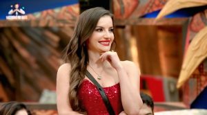 Natalia Janozsek Bigg Boss 19 Biography, Wiki, Age, Boyfriend, Husband, Family, Height, Modeling Career, Movies, Singing, Authorship, Net Worth, Instagram Photos and Videos